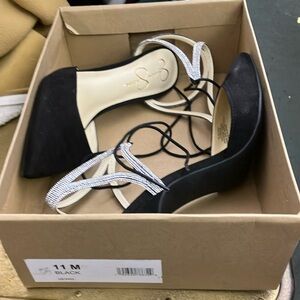 Jessica Simpson Black and Silver Heels with Intricate Design size 11m